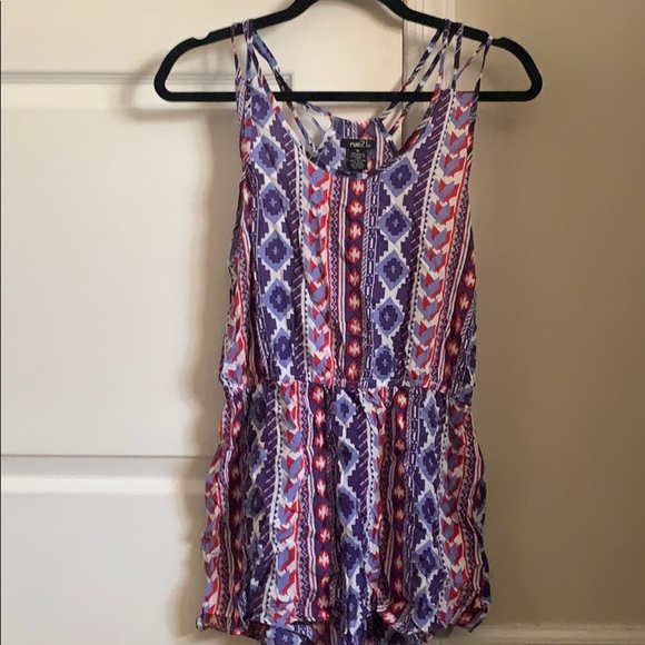 Romper - Picture 1 of 2